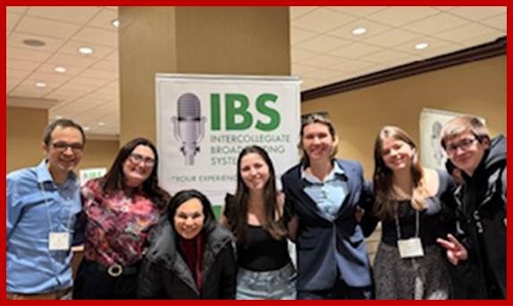 Symposium participants group pic